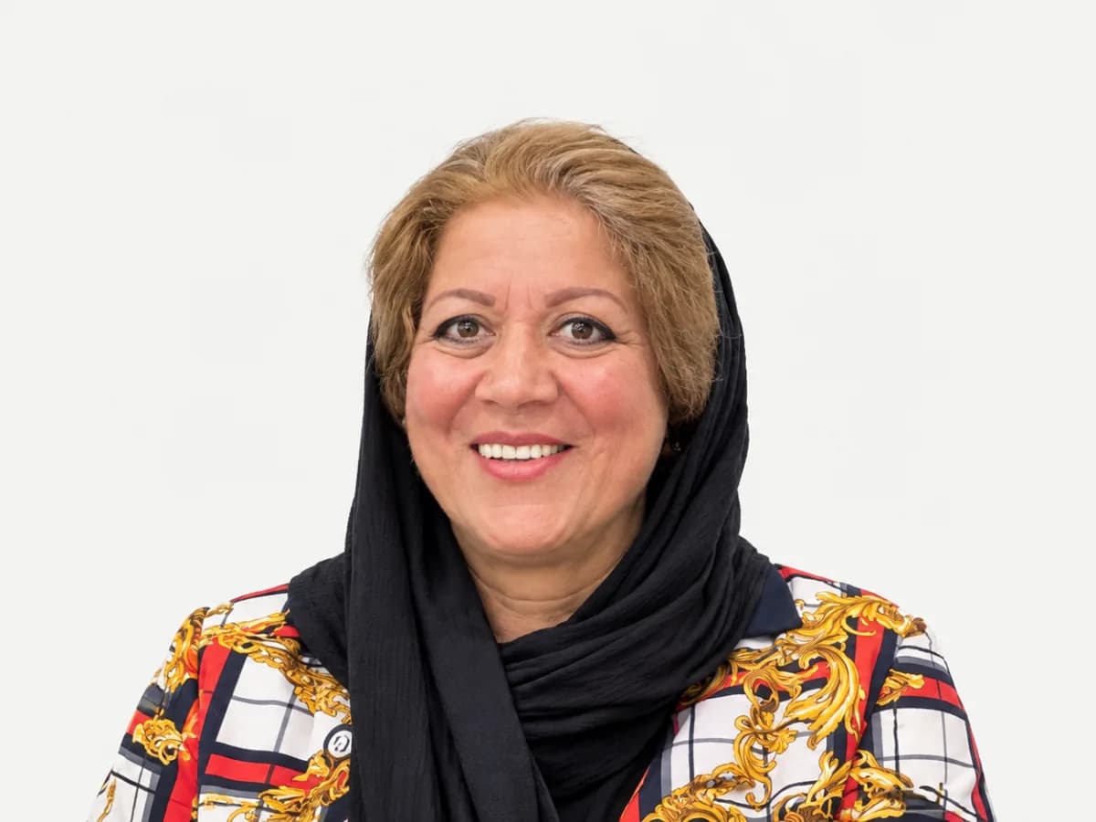 تصویر نتیجه درمان فروزنده رهبرنیا